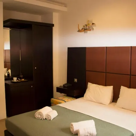 Inoh Bed & Breakfast Atény
